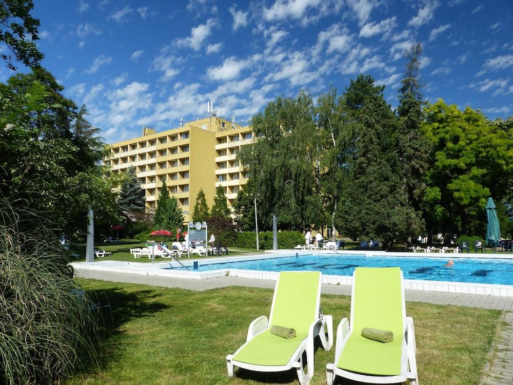 Hunguest Helios Heviz Hotel Eksteriør billede